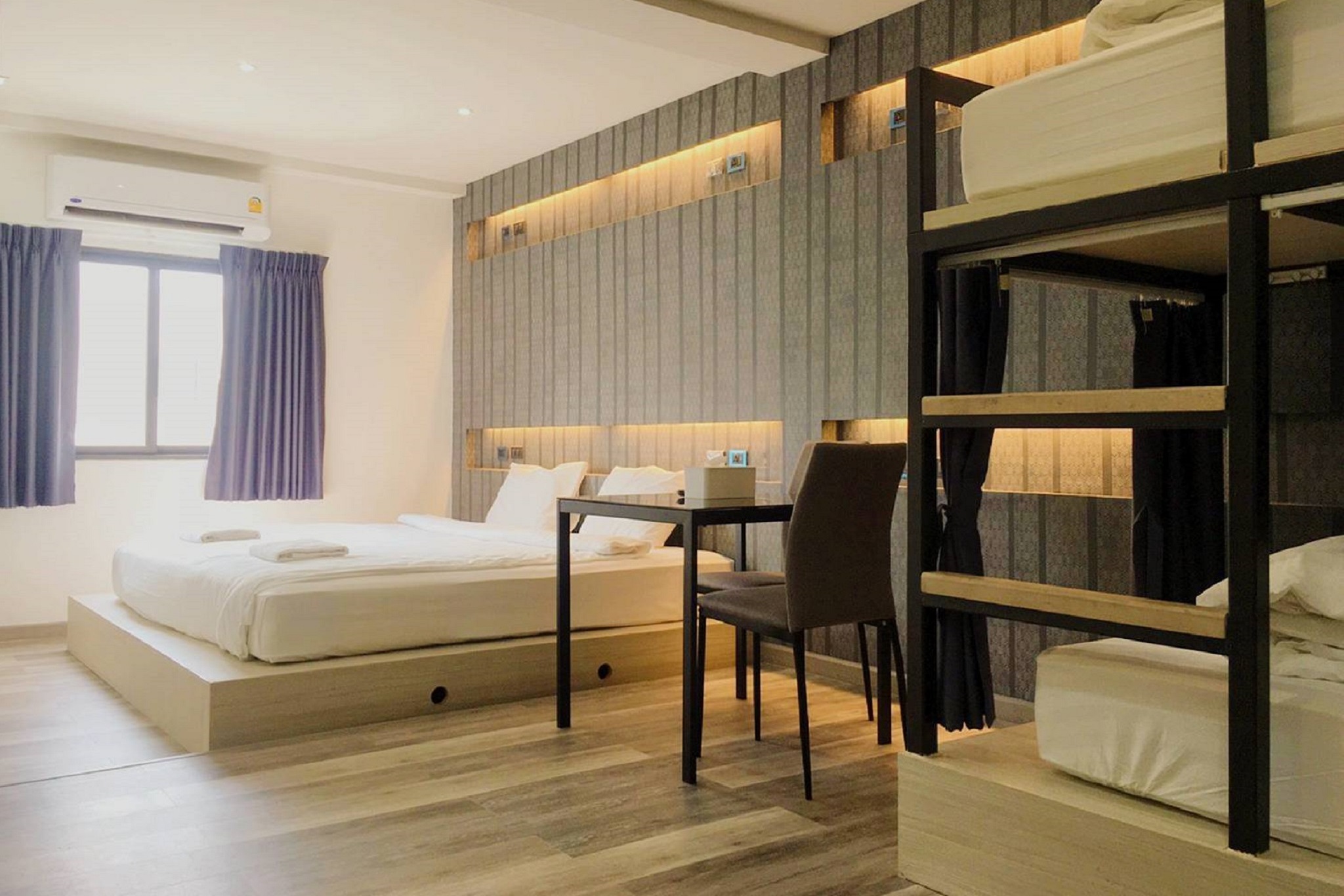 Baan Kun Mhor Hostel บ้านคุณหมอโฮสเทล